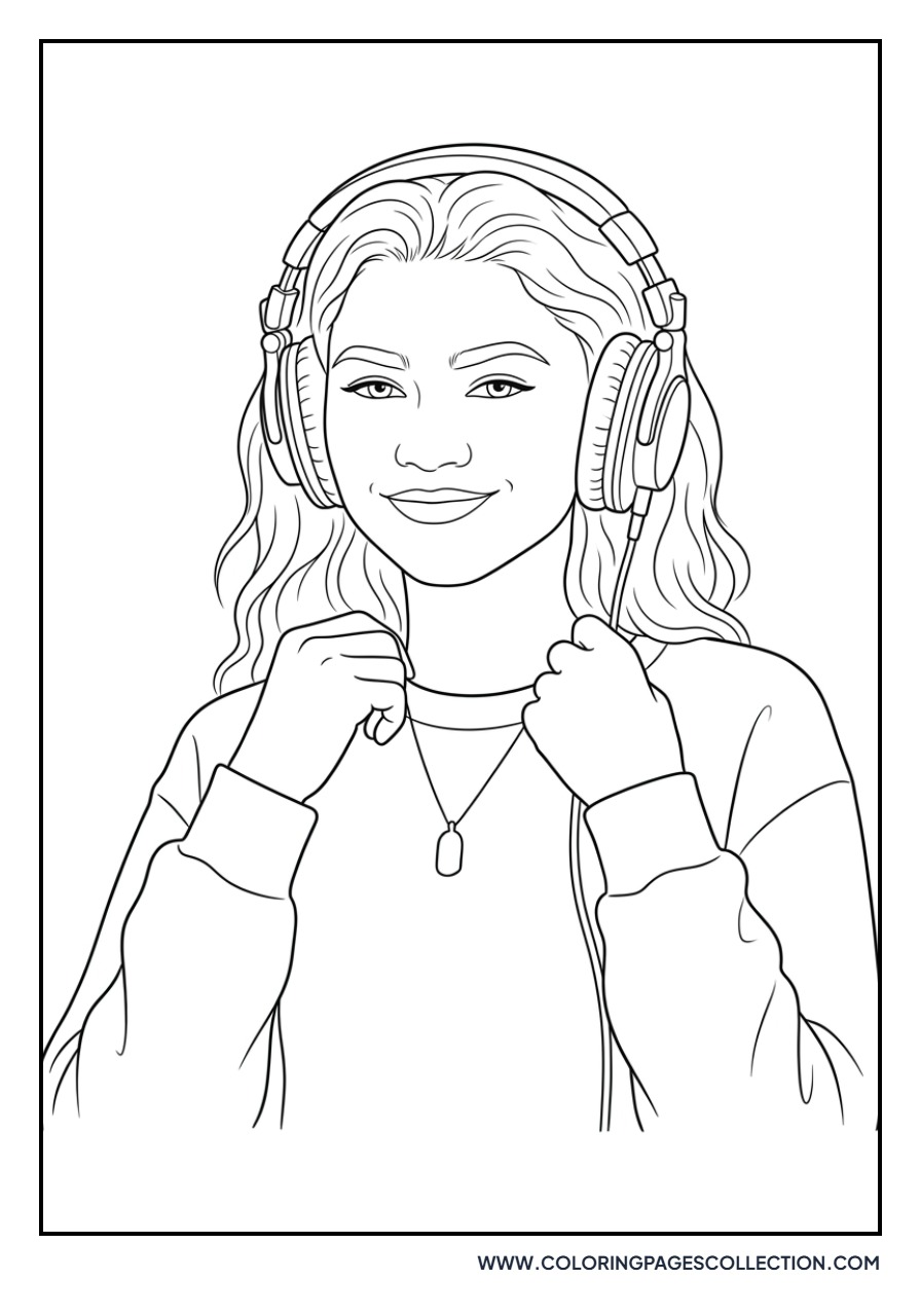 Zendaya Street Style Headphones